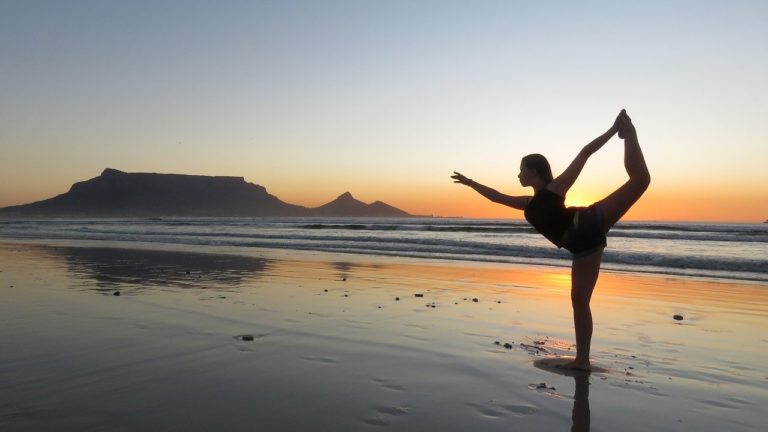 yoga, girl, beach-1665173.jpg